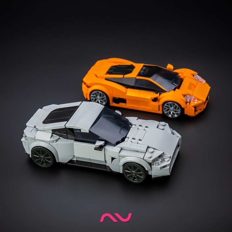 Lego Spectre car chase duo