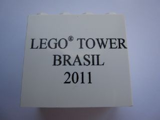 Lego Brick 2 x 4 x 3 with LEGO Tower Event Brasil 2011 Pattern / White