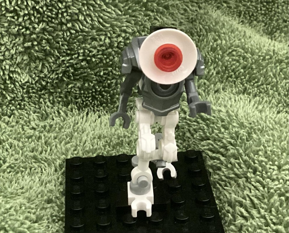 Lego E.M.M.I
