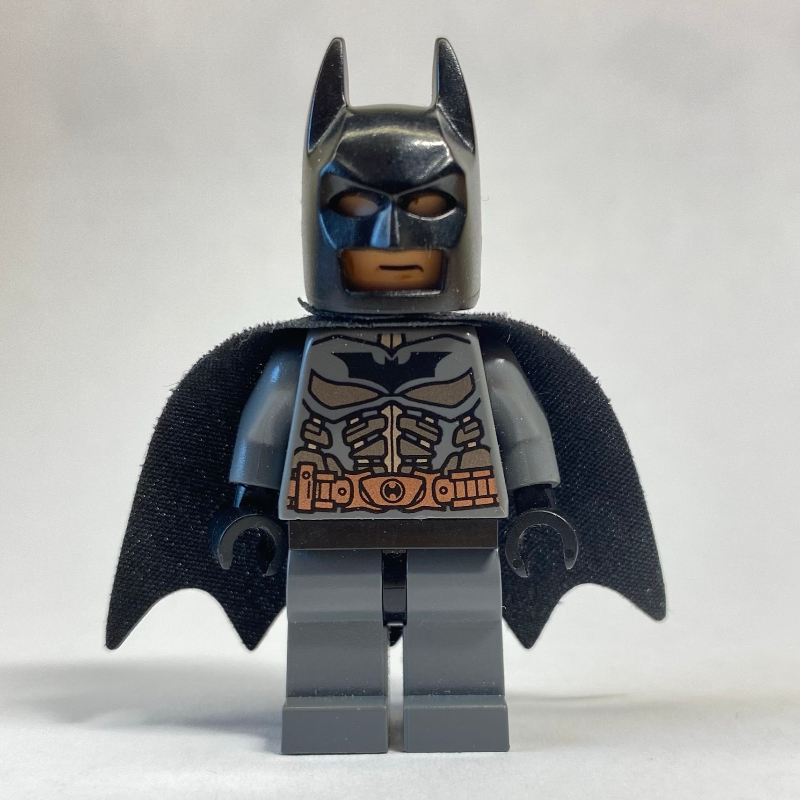 Lego Batman, Dark Bluish Gray Suit, Black Cape and Cowl, Light Nougat Head, Black Hips