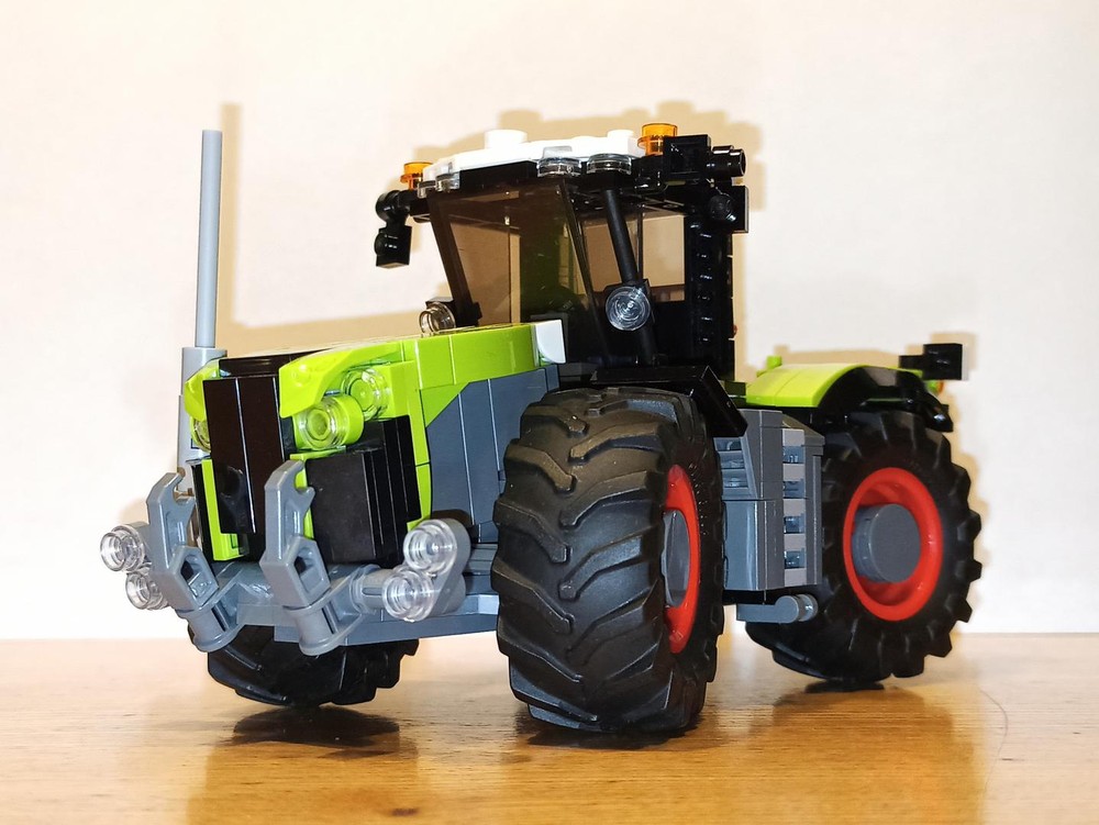 Lego CLAAS Xerion