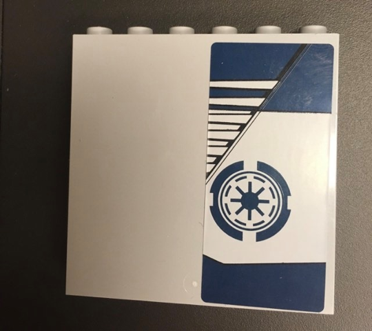 Lego Panel 1 x 6 x 5 with Dark Blue SW Galactic Republic Logo Pattern Model Left Side (Sticker) - Set 75046 / Light Bluish Gray