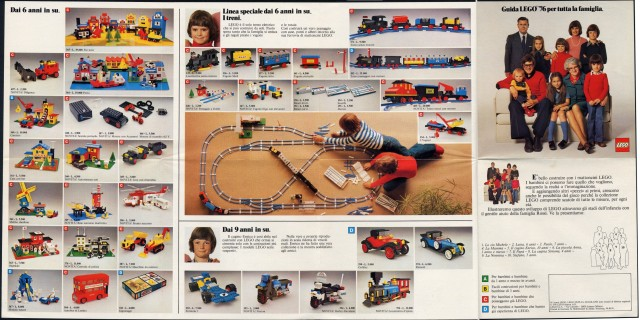 Lego 1976 Medium Italian Foldout (98.405-It.)