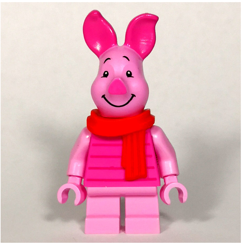 Lego Piglet, Scarf