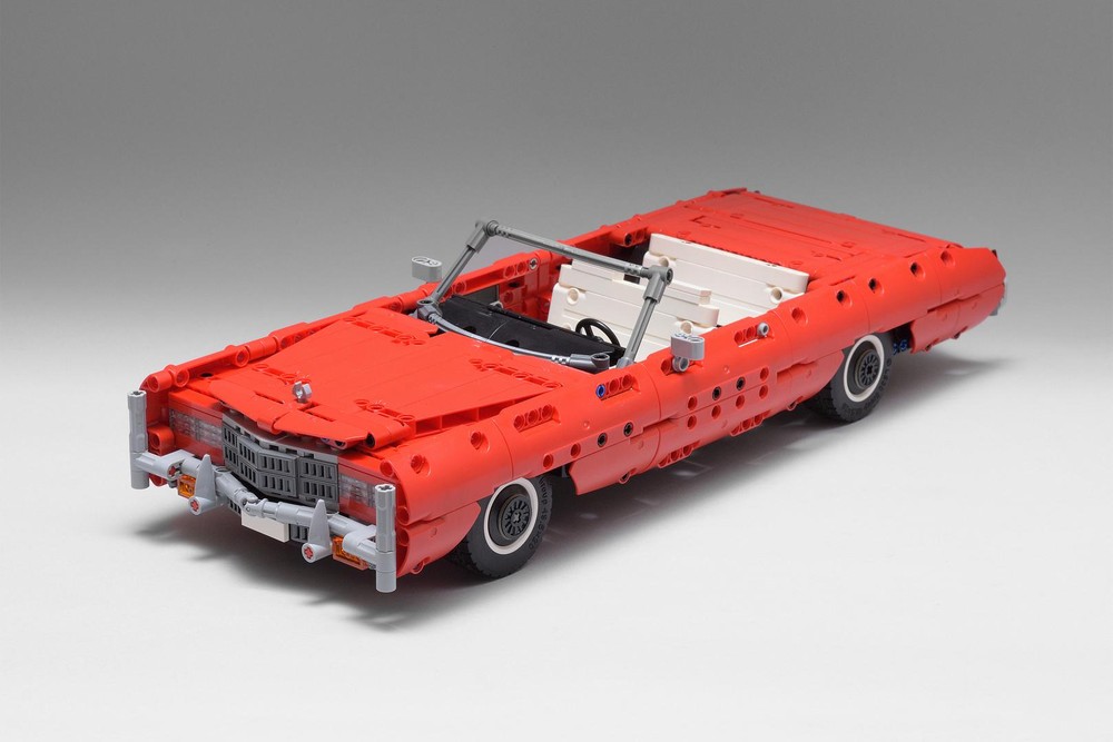 Lego 1976 Cadillac Eldorado (1:14) Red