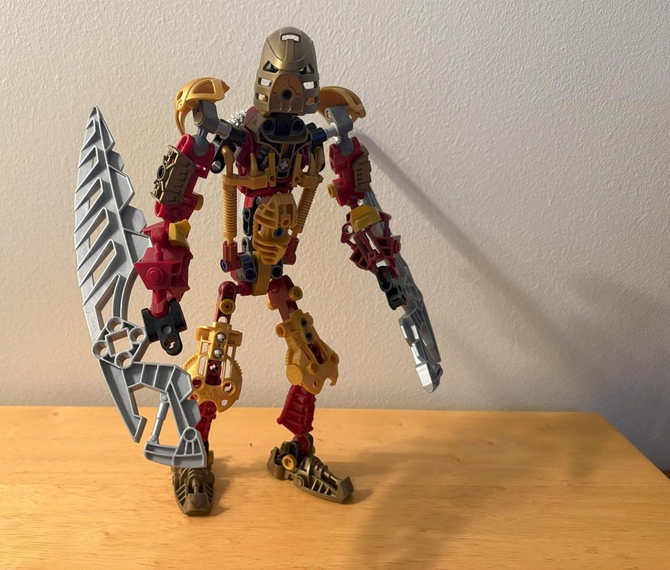 Lego Toa Lhikan