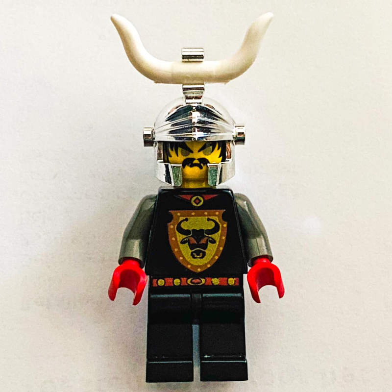 Lego Knight (Knights Kingdom I) - Cedric the Bull, Chrome Helmet, Horn