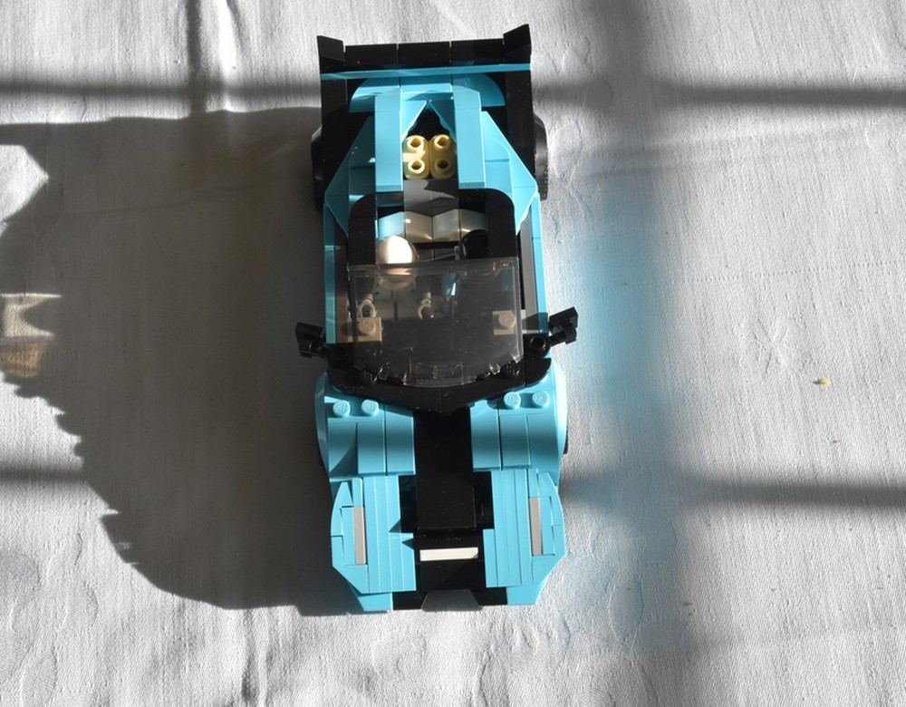 Lego 76898-B: Roadster