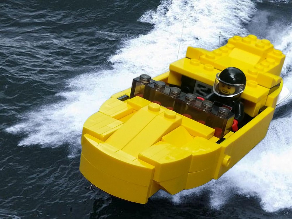Lego 76901 speedboat