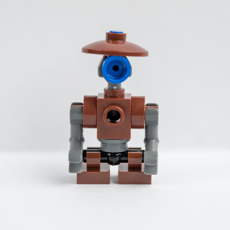 Lego Pit Droid