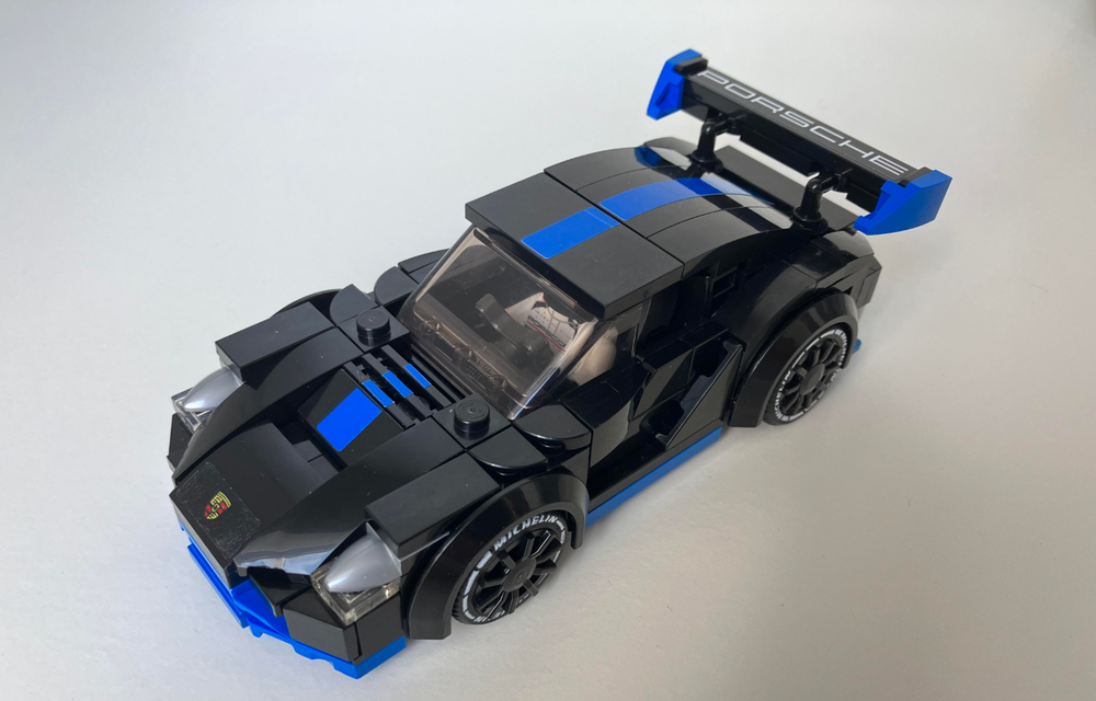 Lego Porsche GT4 e-Performance (6 stud wide)