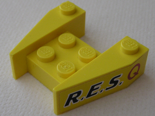 Lego Wedge 3 1/2 x 4 without Stud Notches with Black 'R.E.S.' and Red 'Q' on Yellow Background Pattern on Both Sides (Stickers) - Set 6462