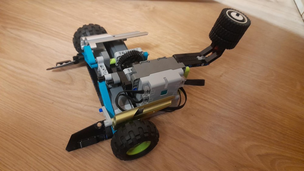 Lego Battlebot Scorpioneer
