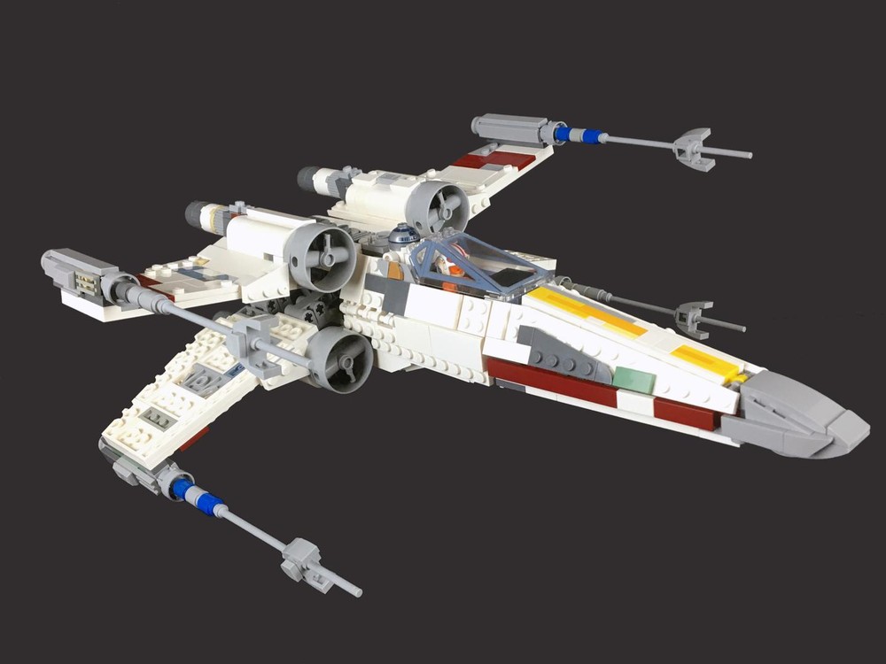 Lego Incom T-65 X Wing Starfighter "Red 5"
