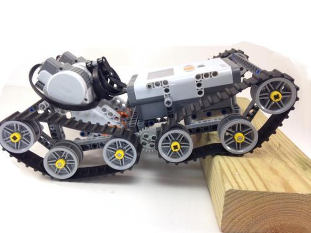 Lego Double-Tracked