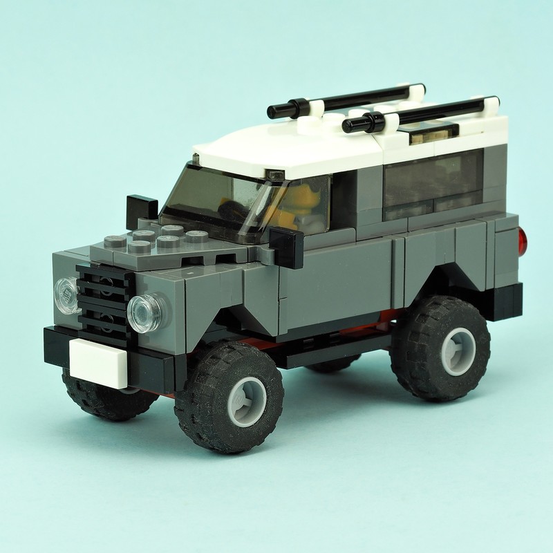 Lego Land Rover Defender