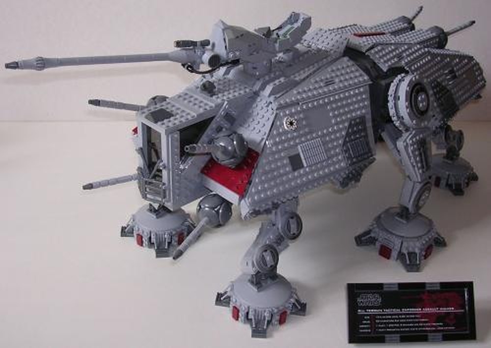 Lego UCS AT-TE
