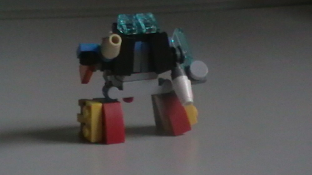 Lego Mini lego cannon transformer (3 robots + booster)(combinable)
