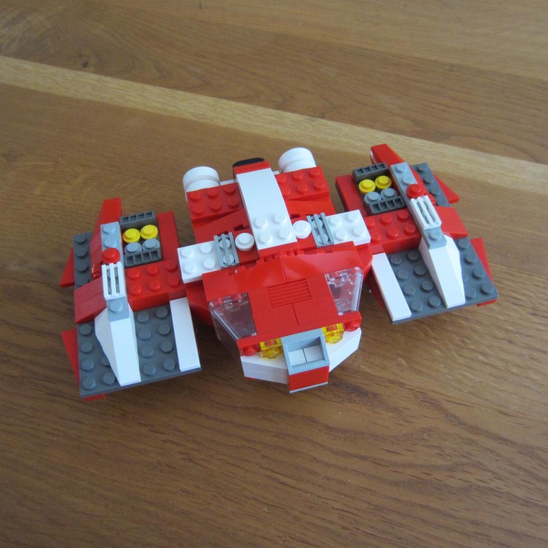 Lego 4100 Bat cruiser