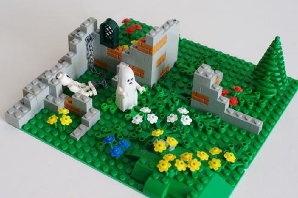 Lego Haunted ruins