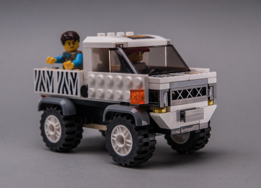 Lego 60267 4x4 pickup truck