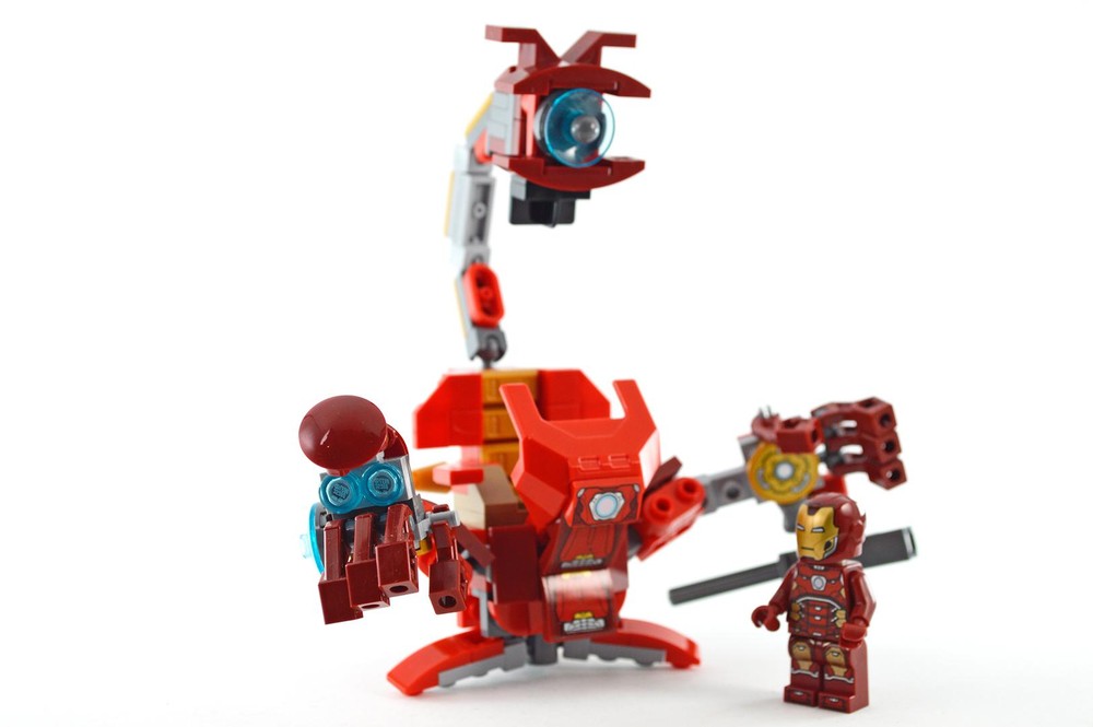 Lego Iron Bot