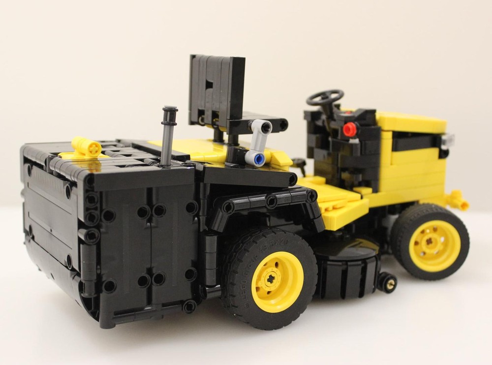 Lego Ride on lawn mover