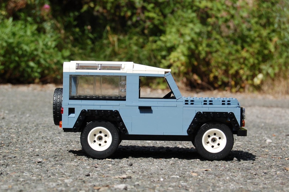 Lego Land Rover Defender 90