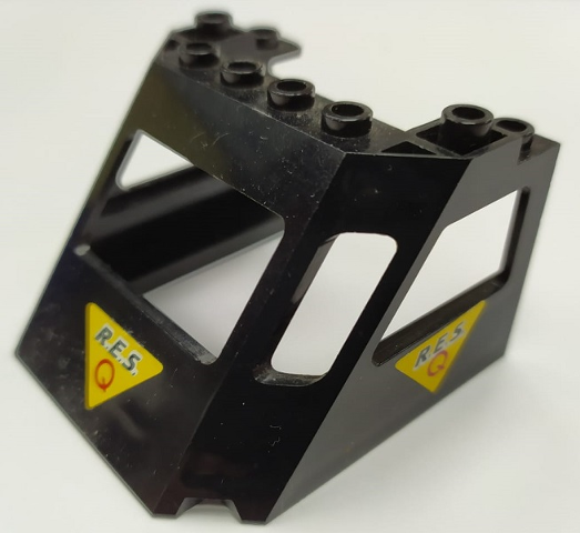 Lego Train Front Sloping Top with Black 'R.E.S.' and Red 'Q' on Yellow Triangle Pattern on Front and Both Sides (Stickers) - Set 6479