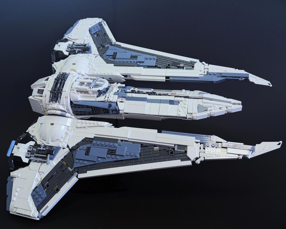 Lego Kom'rk Mandalorian Gauntlet - V2