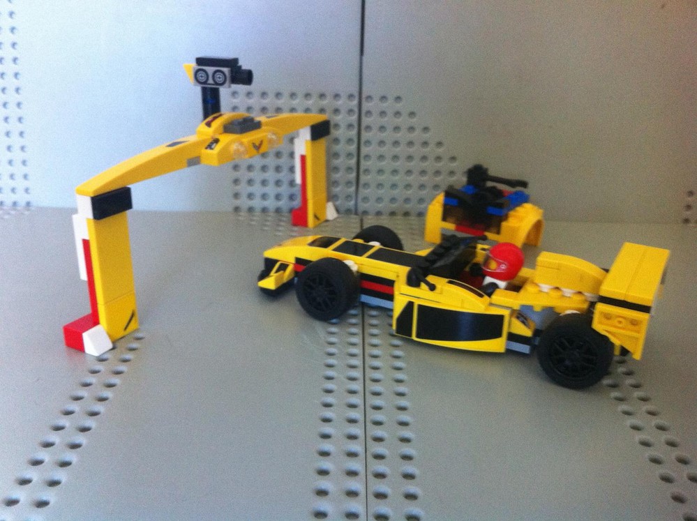 Lego 75870 F1 Training Setup