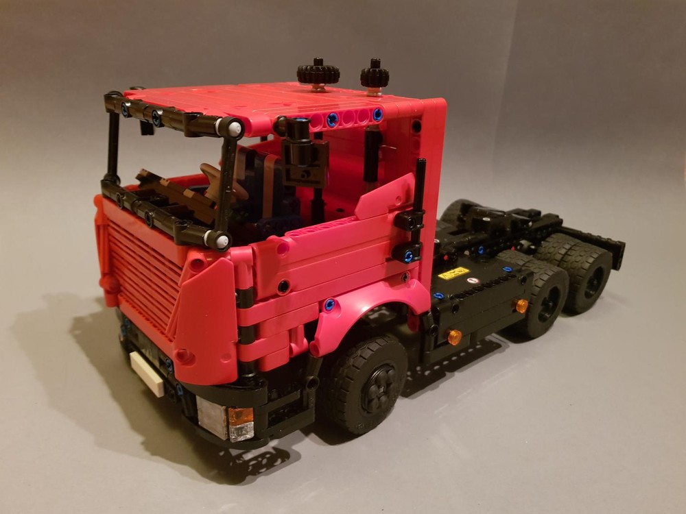 Lego 6x4 Tractor Truck