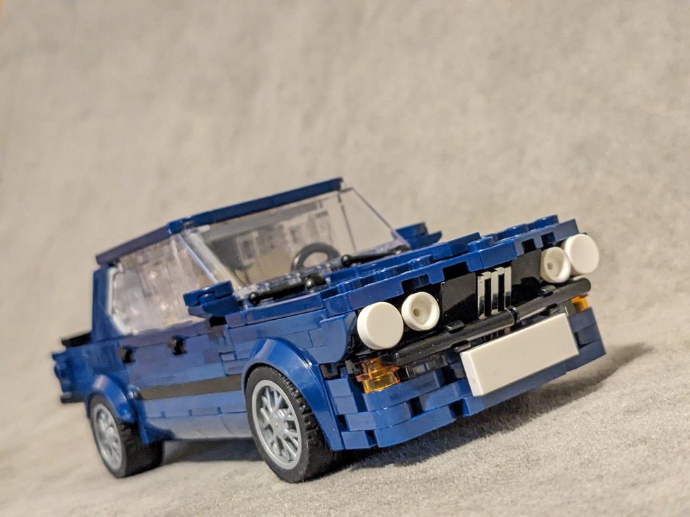 Lego E28 M5 Dark Blue