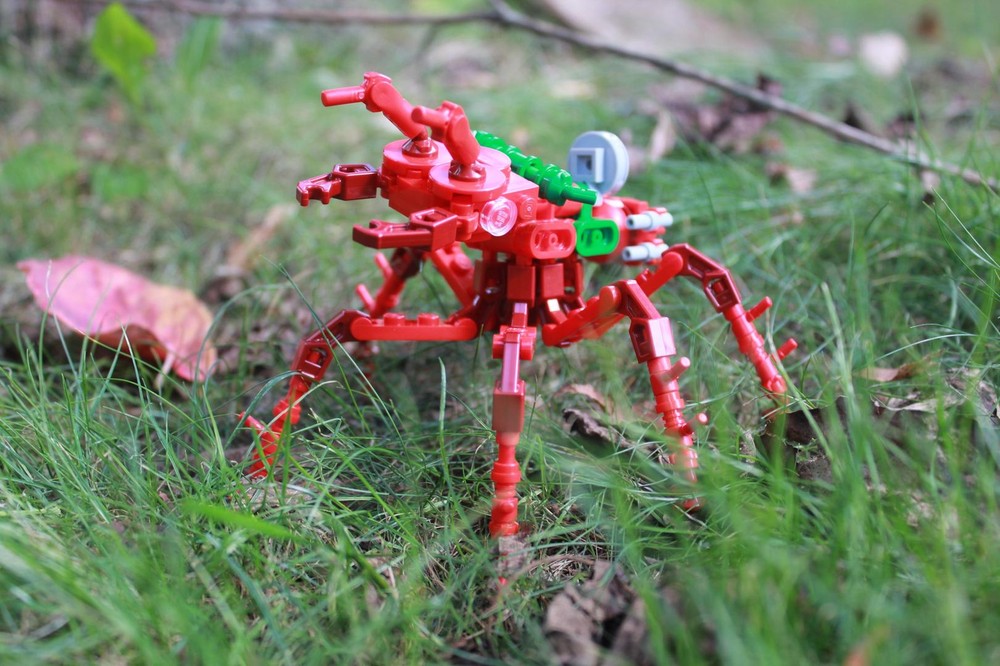 Lego (G2) - The Red Ant Buggy