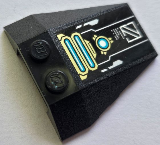 Lego Wedge 4 x 4 Triple with Stud Notches with Gold Armor, Medium Azure Lights and Square Pattern Model Left Side (Sticker) - Set 71765 / Black