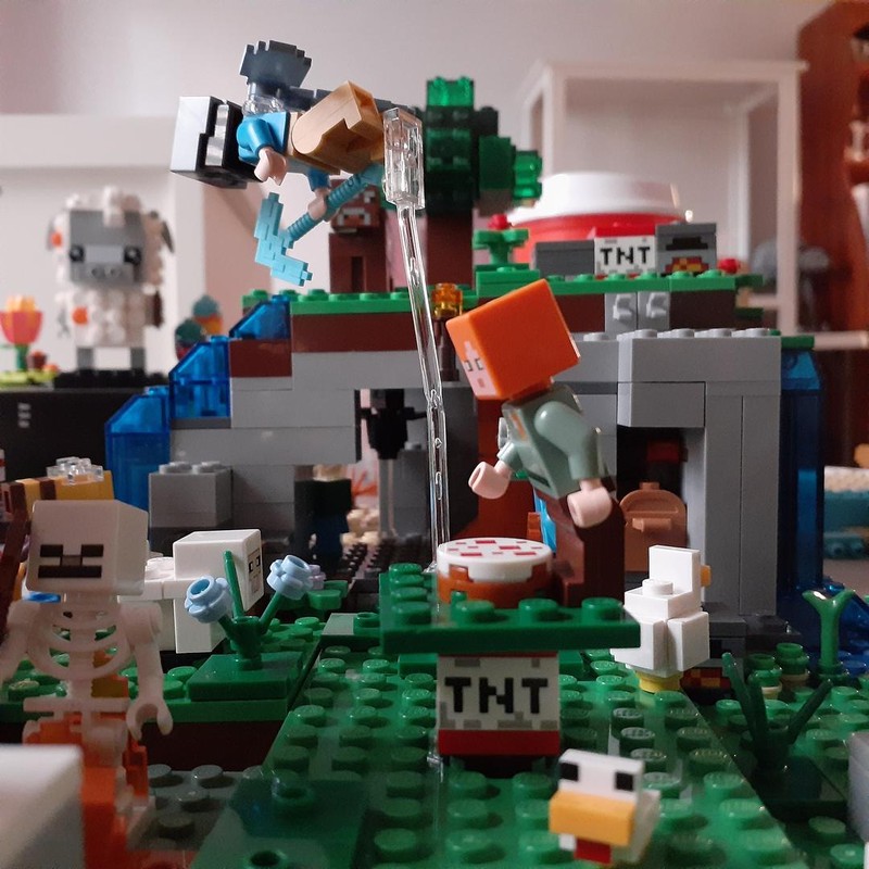 Lego The Cake Is A Lie!! Minecraft edition