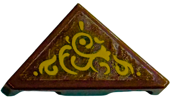 Lego Tile, Modified 2 x 2 Triangular with Gold Filigree on Transparent Background Pattern (Sticker) - Sets 75689 / 75691 / Reddish Brown