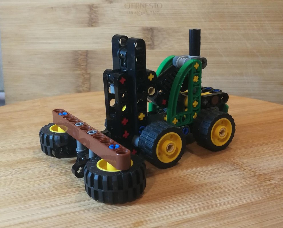 Lego 42218D - Forklift