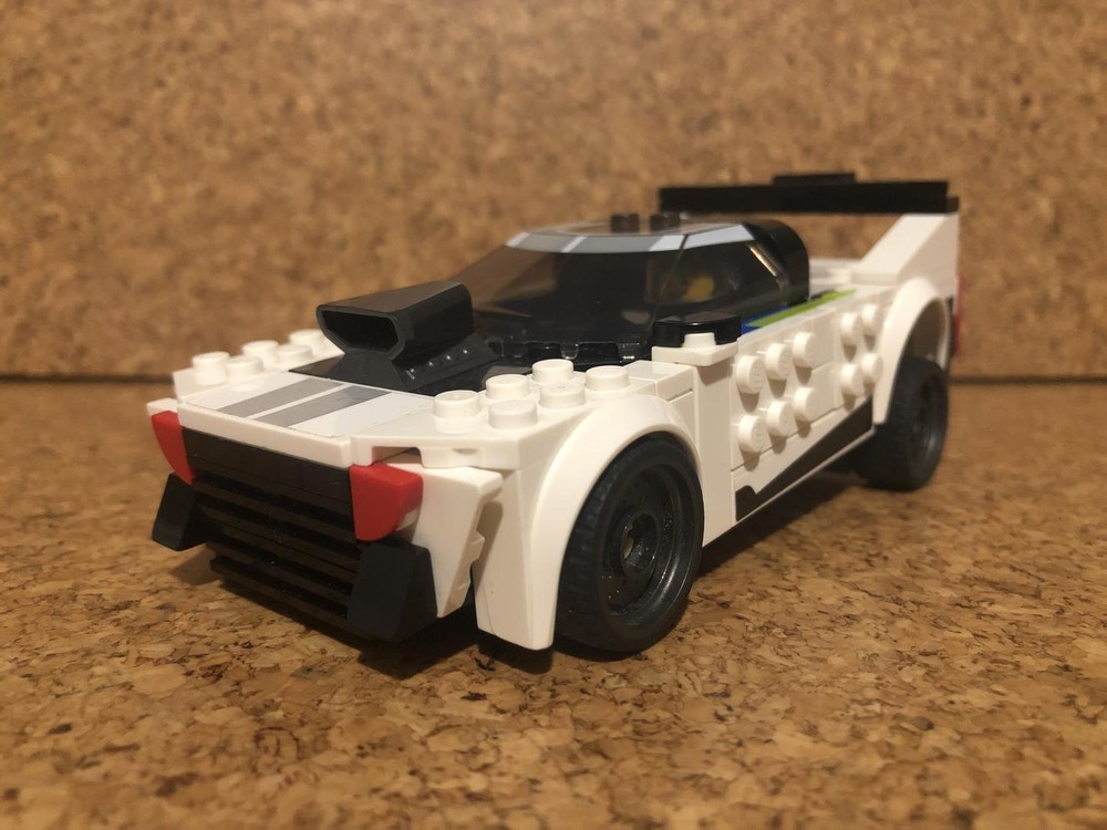 Lego Bajjoona - 2004 Subaru Baja 76900