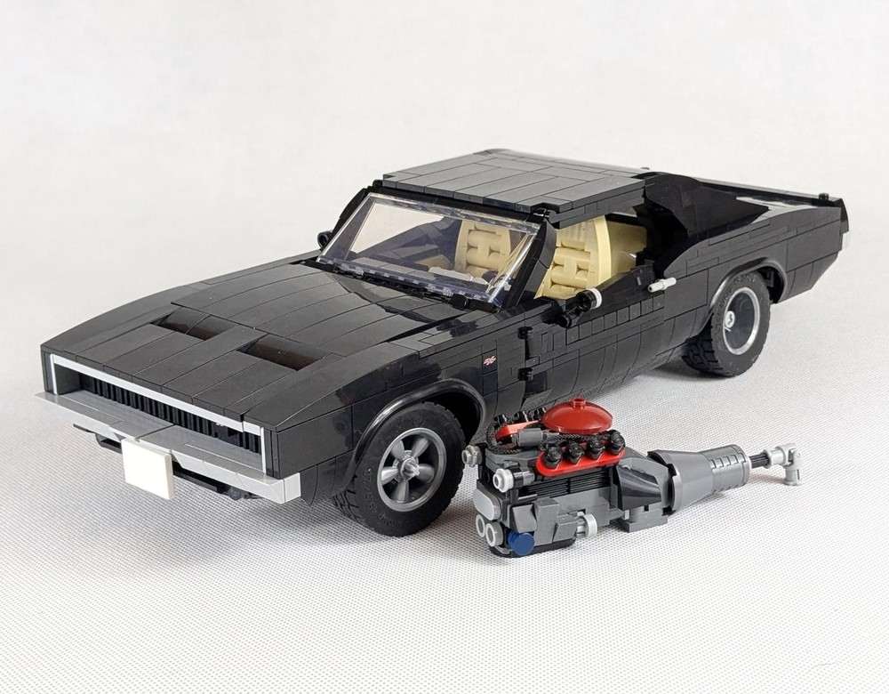 Lego Icons_Charger