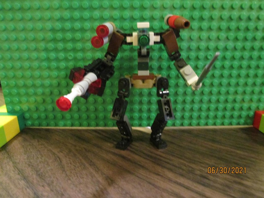 Lego Robot Warrior