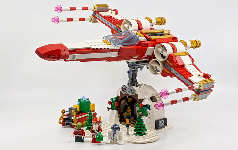 Lego Yuletide Squadron Xmas-Wing Starfighter