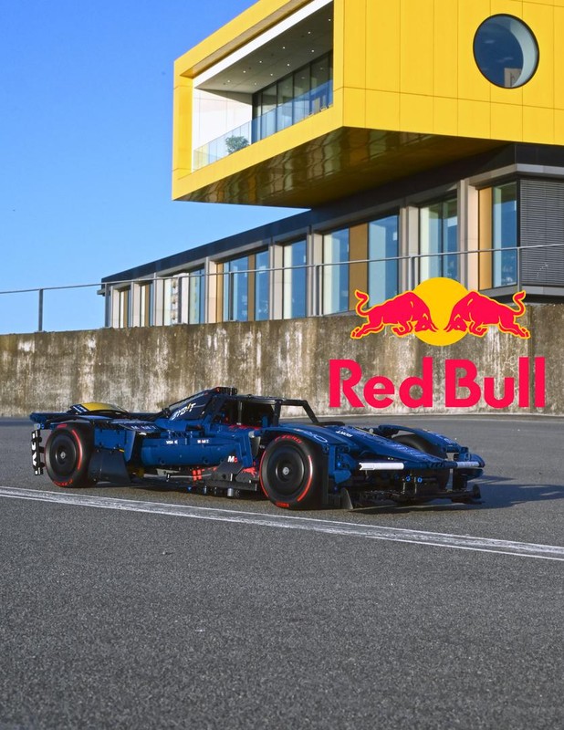 Lego 42206 Red Bull RB 17 Hypercar (B Model)
