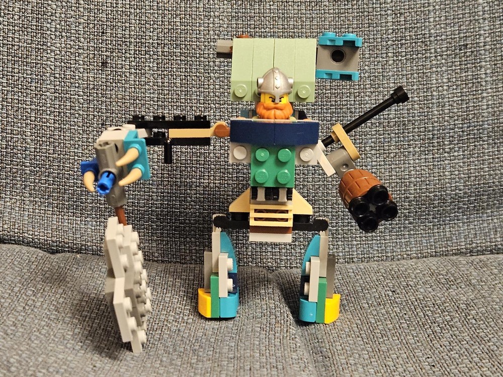 Lego mini viking mech