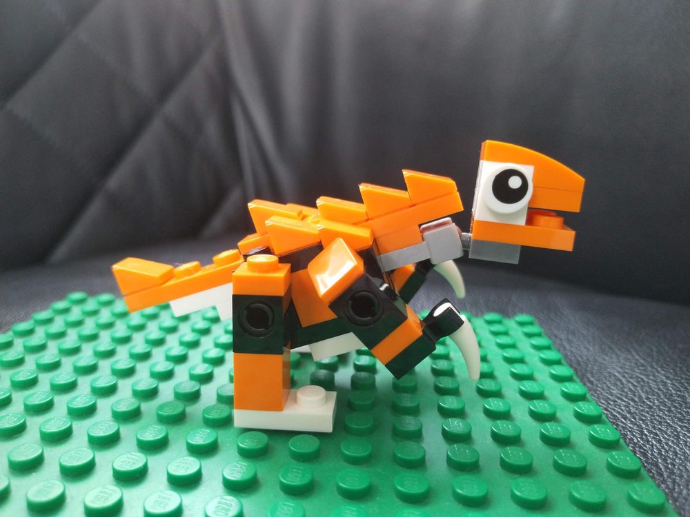Lego Tiny Therizinosaurus -- a Tiny Dino variation