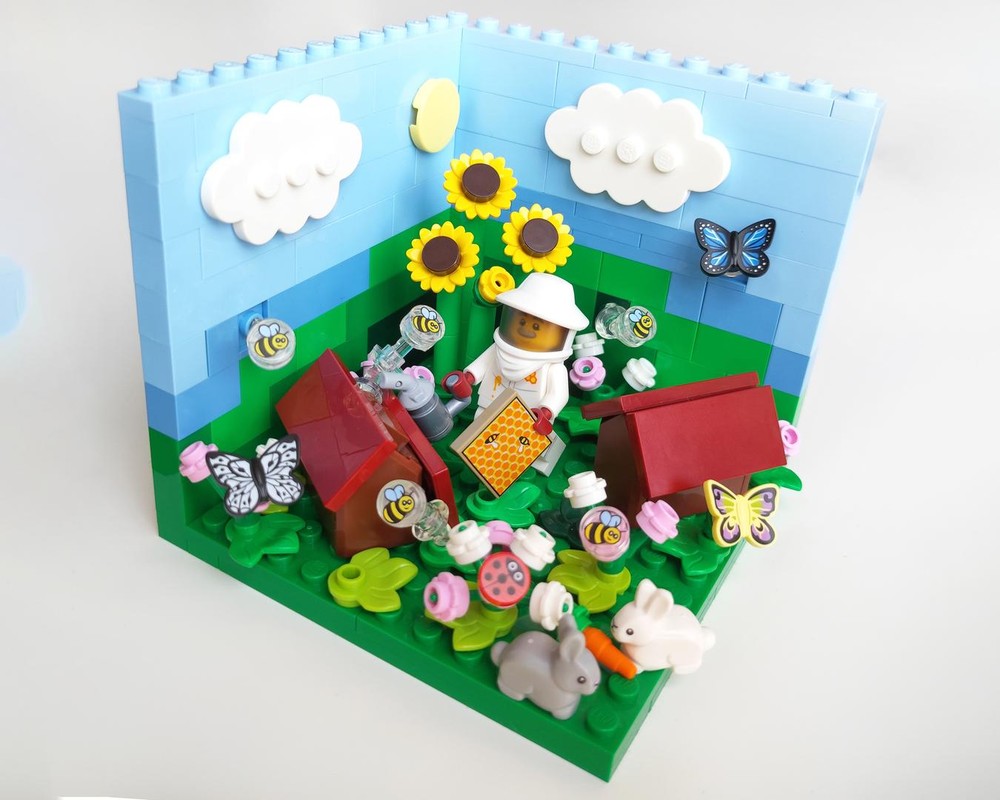 Lego Beekeeper Vignette