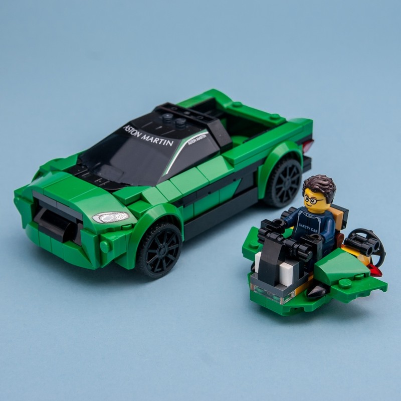 Lego 76925 Pickup & Air Scooter