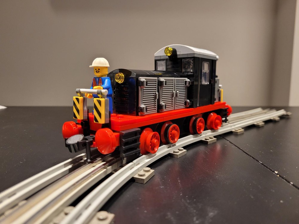 Lego 12V Shunting Locomotive