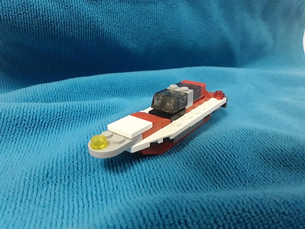 Lego 31013 - Speedboat