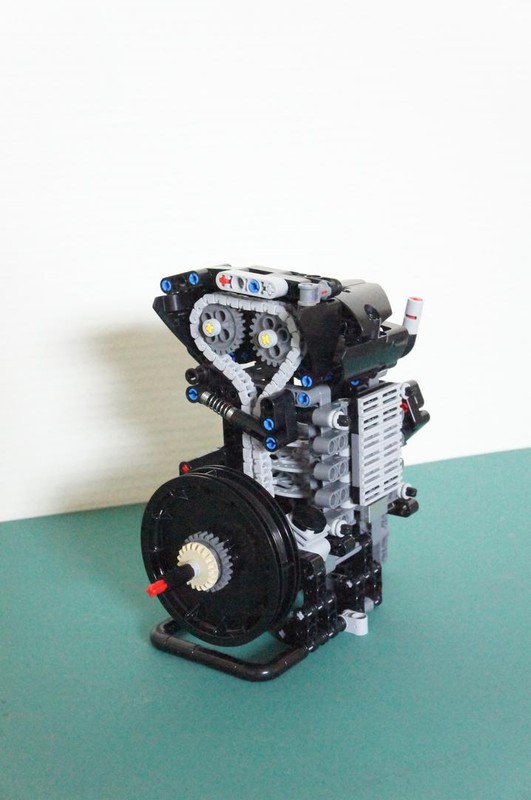 Lego 42155 4-Strokes Mono Piston Engine